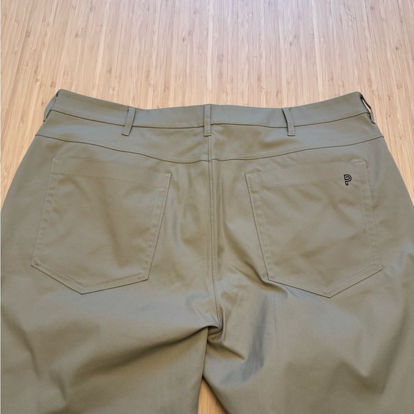 Public Rec Dealmaker Pants Men’s 38 x32. Color Cypress. NWOT - Picture 5 of 10